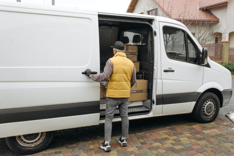 Key Features Professionals Should Look for in a Work Van Key Features Professionals Should Look for in a Work Van